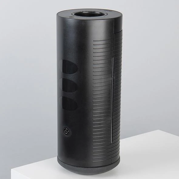 Kiiroo - Titan Interactive Vibrating Masturbator Stroker (Black)