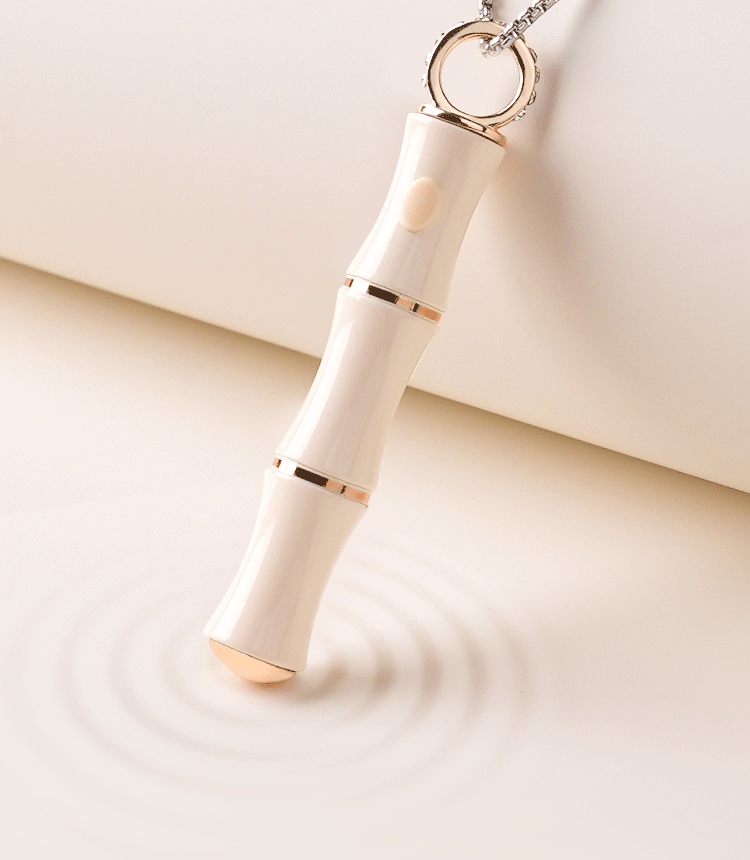 SVAKOM Bamboo Pendant Mini Vibe Self Necklace Jumper Egg Female Vibrator 竹子项链竹节手链竹子项链电动玩具