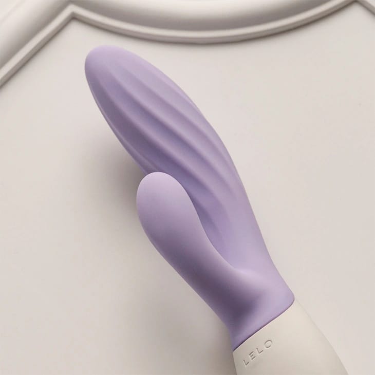 LELO INA™ Twist – App-Controlled Dual-Action G-Spot & Clitoral Massager