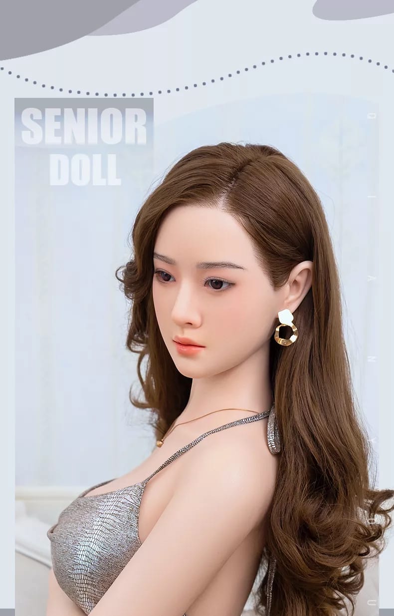 QIANYOU HUI ZI Realistic Full Silicone Sex Doll